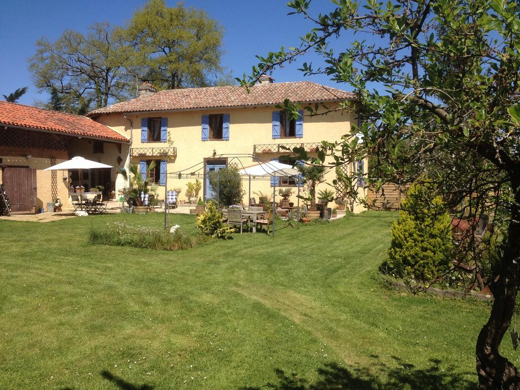 Domaine Le Chec Bed and Breakfast Saint-Ost Εξωτερικό φωτογραφία